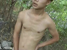 Teen Asian boy's gay experience with a bigcock